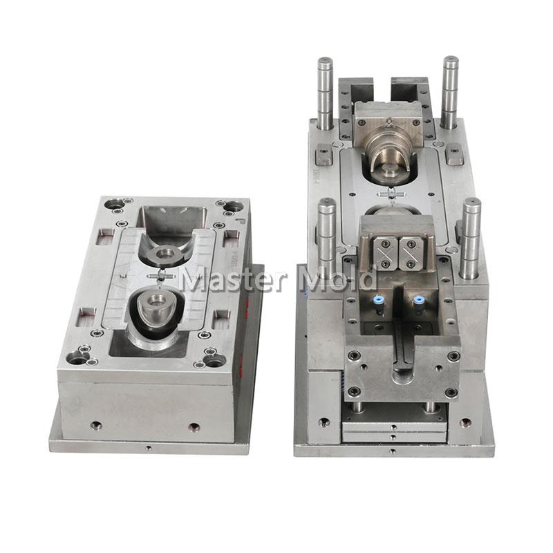 Pipe fitting mold 22