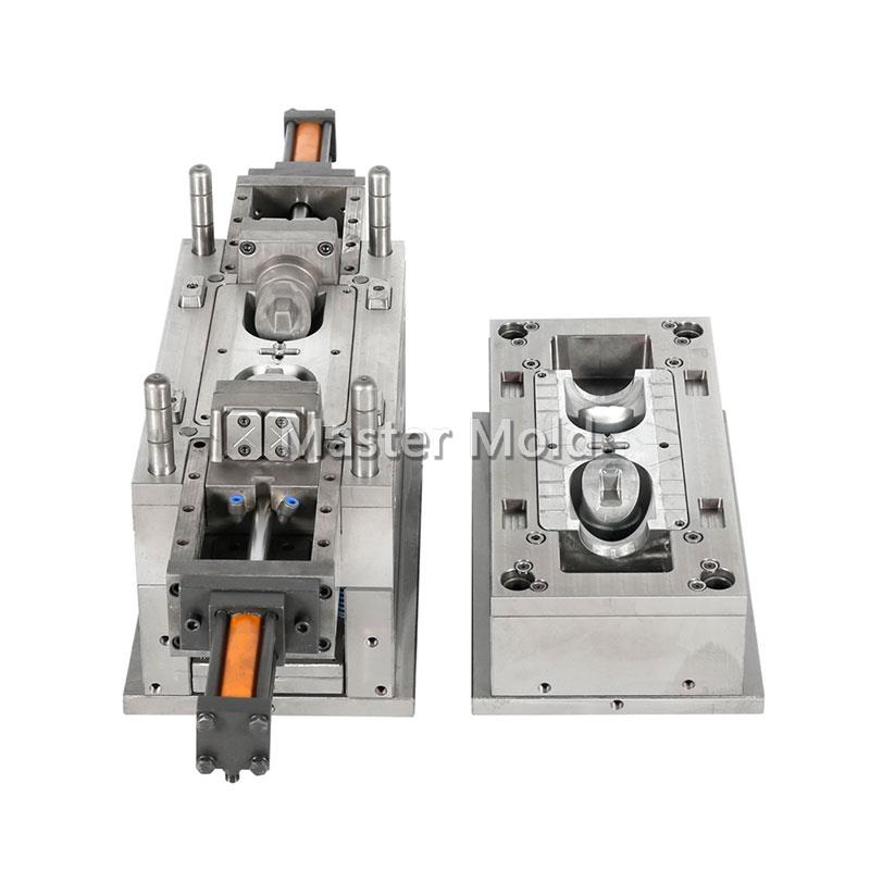 Pipe fitting mold 18